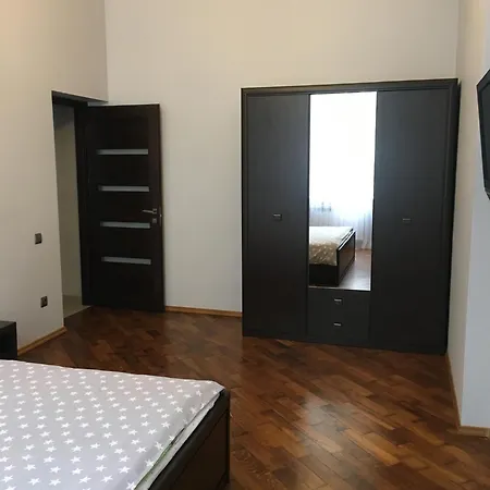 On Centre Львів